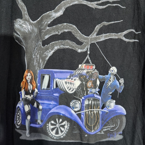 Gildan Black Tee with Blue Vintage Car and Tree Graphic - Picture 2 of 4